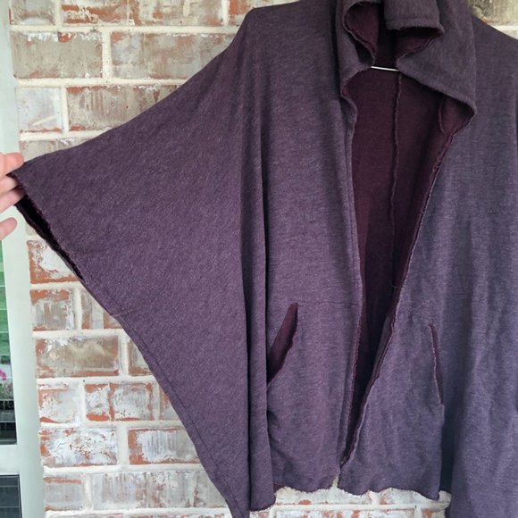 Urban Outfitters Truly Madly Deeply burgundy Hood oversized Poncho Cardigan XS - Picture 2 of 13